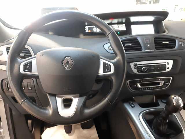 Renault Renault Scenic XMOD III (J95) 1.5 dCi 110ch energy Zen eco²
