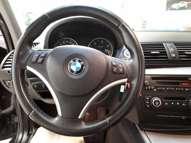 BMW BMW Série 1 I (E81/87) 118d Confort 5p