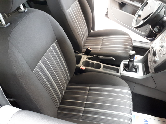 Ford Ford Focus II 1.6 TDCi 90ch Trend 5p