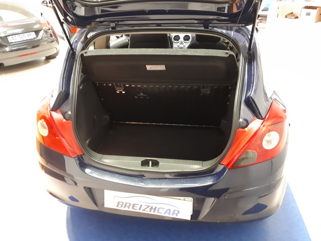 Opel Opel Corsa IV 1.0 Essentia 3p