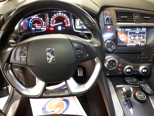 Citroën Citroën DS5 Hybrid4 Airdream Sport Chic BMP6