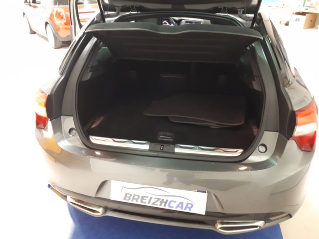 Citroën Citroën DS5 Hybrid4 Airdream Sport Chic BMP6
