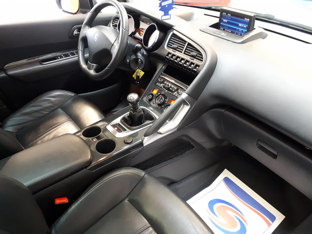 Peugeot Peugeot 3008 2.0 HDi150 FAP Féline
