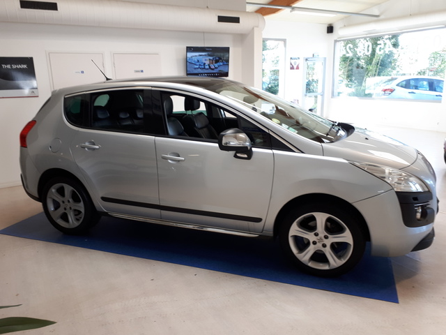 Peugeot Peugeot 3008 2.0 HDi150 FAP Féline