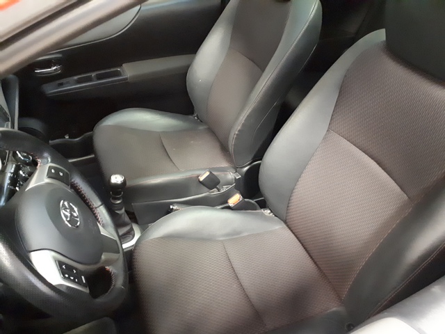 Toyota Toyota Yaris III 90 D-4D Style 3p