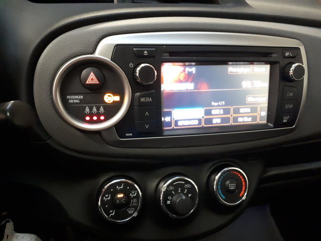 Toyota Toyota Yaris III 90 D-4D Style 3p