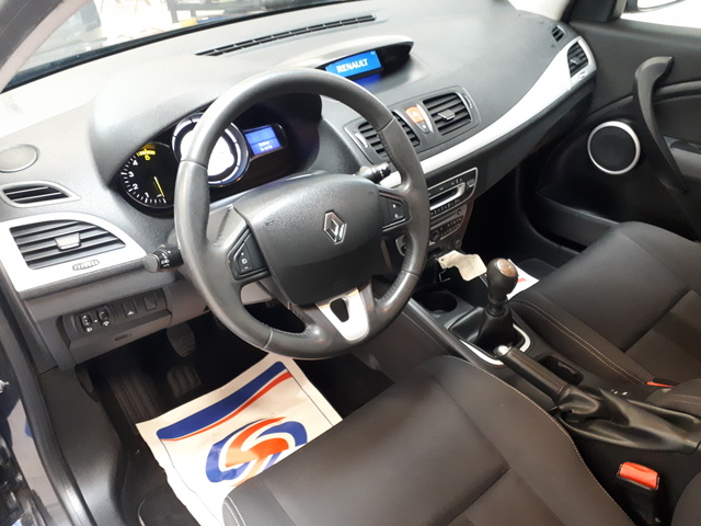 Renault Renault Megane III (K95) 1.5 dCi 110ch FAP Dynamique eco²