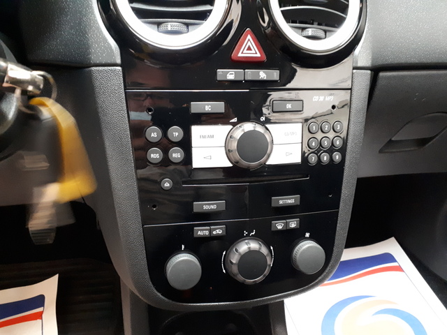 Opel Opel Corsa IV 1.4 Twinport Sport 3p