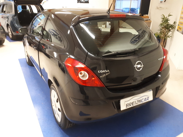 Opel Opel Corsa IV 1.3 CDTI75 Enjoy ecoF 105g 3p